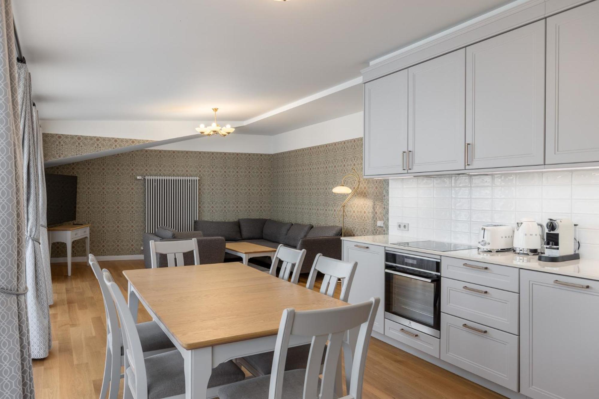 Roze Kurmajas Residence Liepāja Kültér fotó